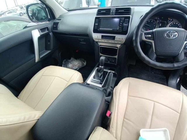 Toyota LAND CRUISER PRADO 2021 7690725-11