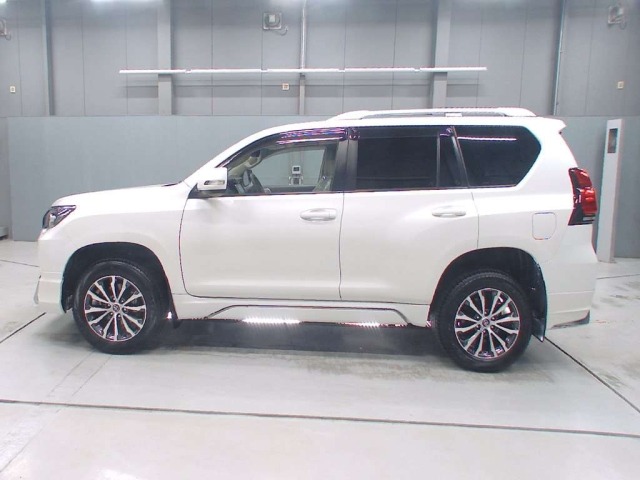 Toyota LAND CRUISER PRADO 2021 7690726-4