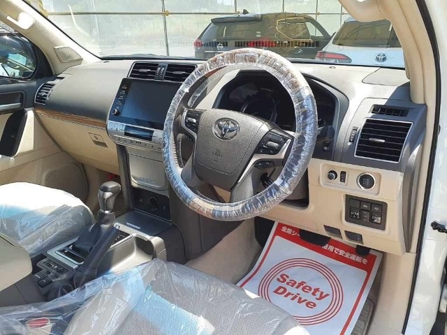 Toyota LAND CRUISER PRADO 2021 7690726-7