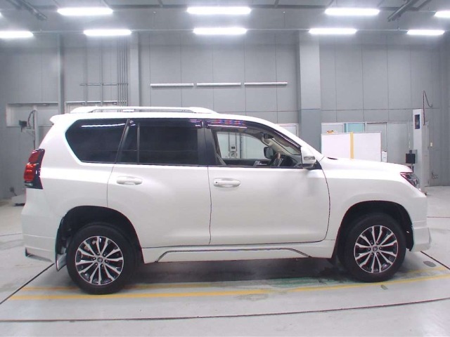 Toyota LAND CRUISER PRADO 2021 7690735-3