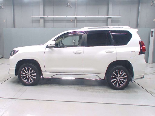 Toyota LAND CRUISER PRADO 2021 7690735-4