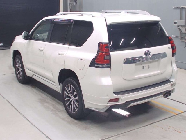 Toyota LAND CRUISER PRADO 2021 7690735-6