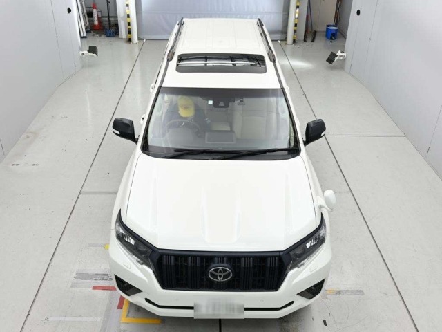 Toyota LAND CRUISER PRADO 2023 7690767-7