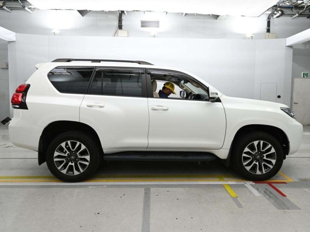 Toyota LAND CRUISER PRADO 2021 7690840-3