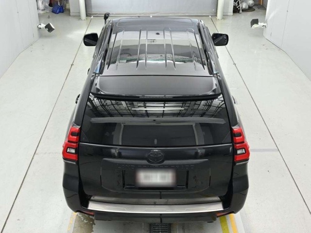 Toyota LAND CRUISER PRADO 2017 7690847-8