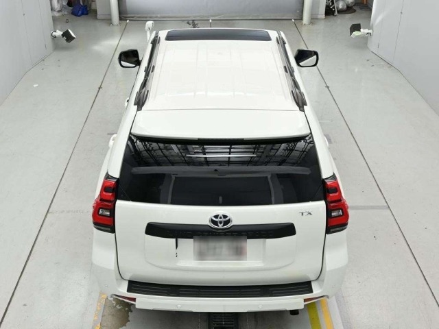 Toyota LAND CRUISER PRADO 2023 7690851-8