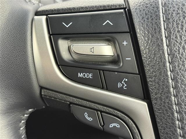 Toyota LAND CRUISER PRADO 2023 7690893-18