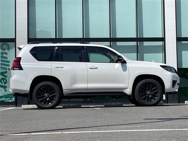 Toyota LAND CRUISER PRADO 2023 7691199-2