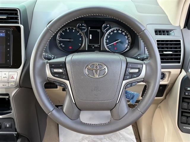 Toyota LAND CRUISER PRADO 2023 7691208-21