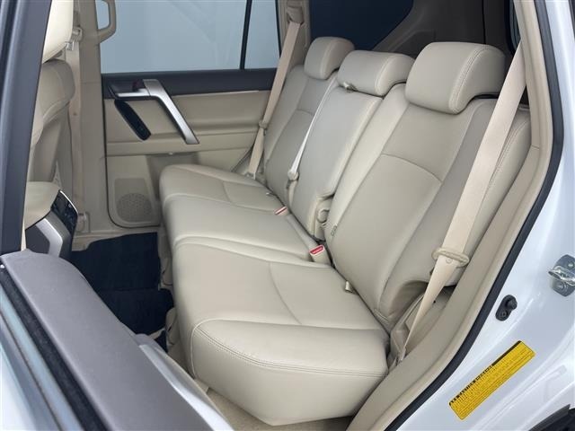 Toyota LAND CRUISER PRADO 2018 7691306-12