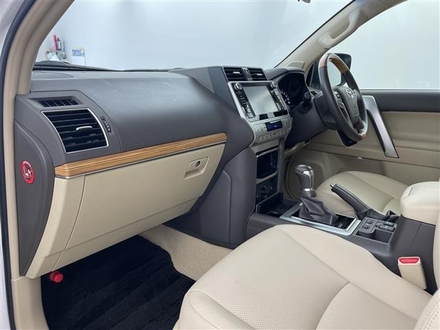 Toyota LAND CRUISER PRADO 2018 7691306-9