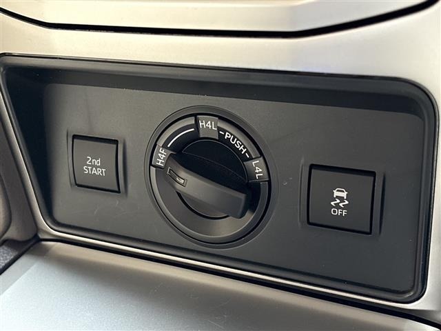 Toyota LAND CRUISER PRADO 2023 7691368-10