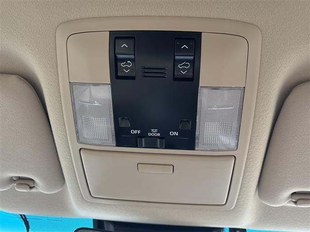 Toyota LAND CRUISER PRADO 2023 7691368-2