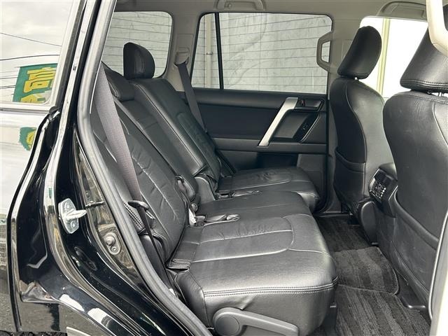 Toyota LAND CRUISER PRADO 2017 7691469-11