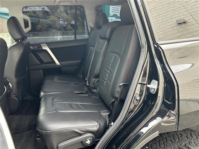 Toyota LAND CRUISER PRADO 2017 7691469-8