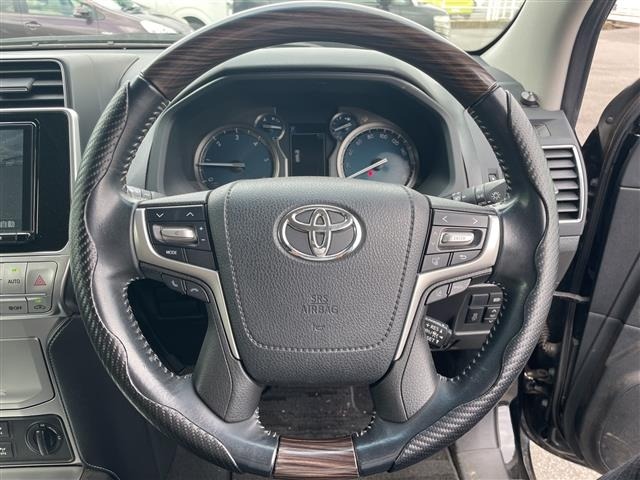 Toyota LAND CRUISER PRADO 2017 7691506-18