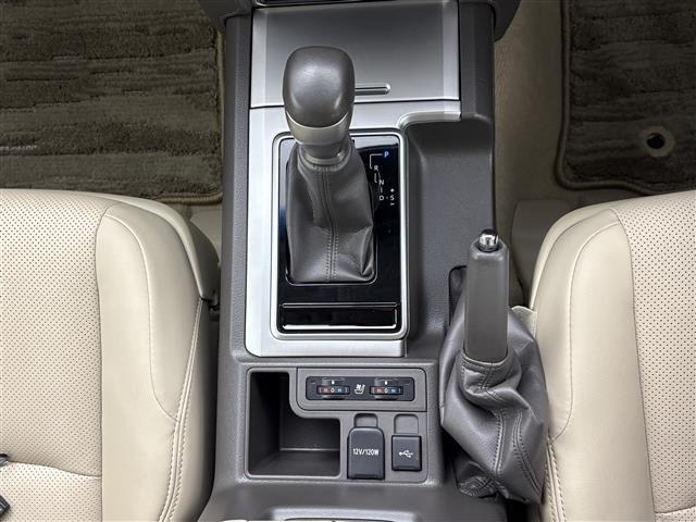 Toyota LAND CRUISER PRADO 2023 7691534-11