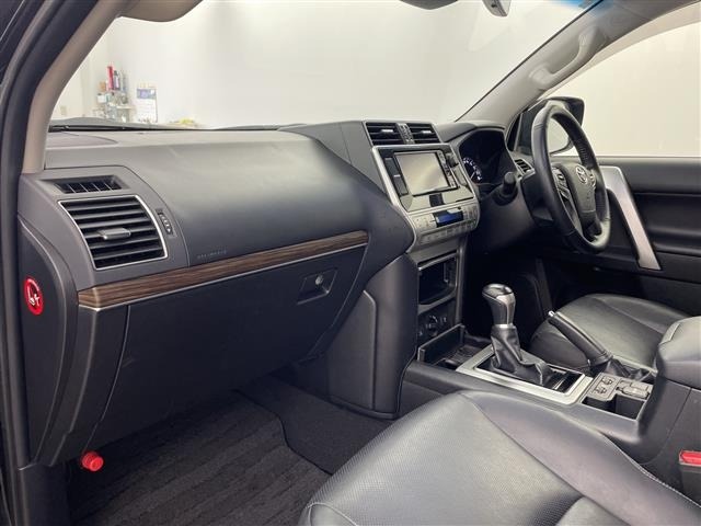 Toyota LAND CRUISER PRADO 2017 7691569-8