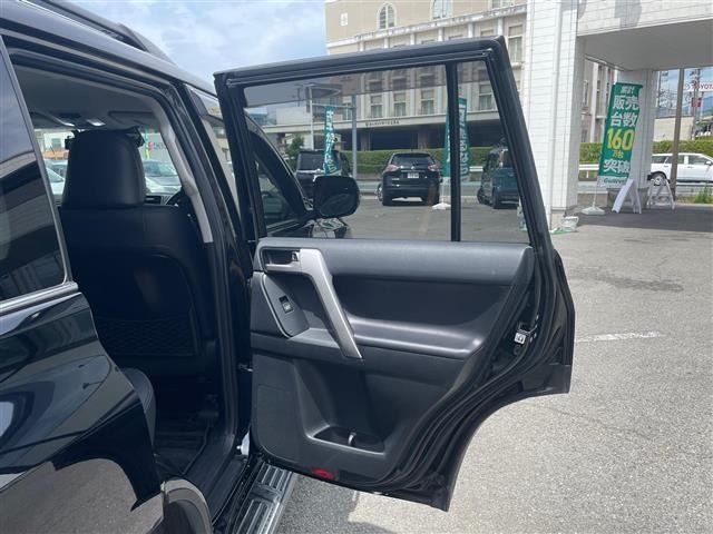 Toyota LAND CRUISER PRADO 2019 7691628-12