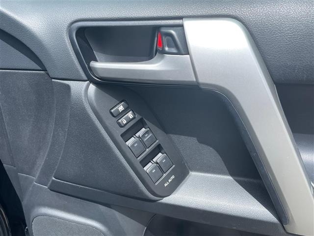 Toyota LAND CRUISER PRADO 2019 7691628-9