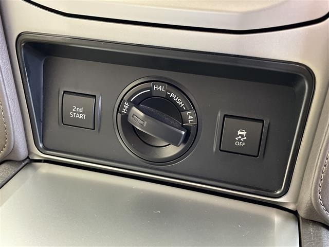 Toyota LAND CRUISER PRADO 2023 7691638-5