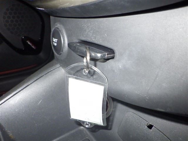 Renault LUTECIA 2015 7695347-4