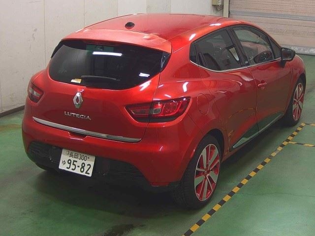 Renault LUTECIA 2015 7695347-7