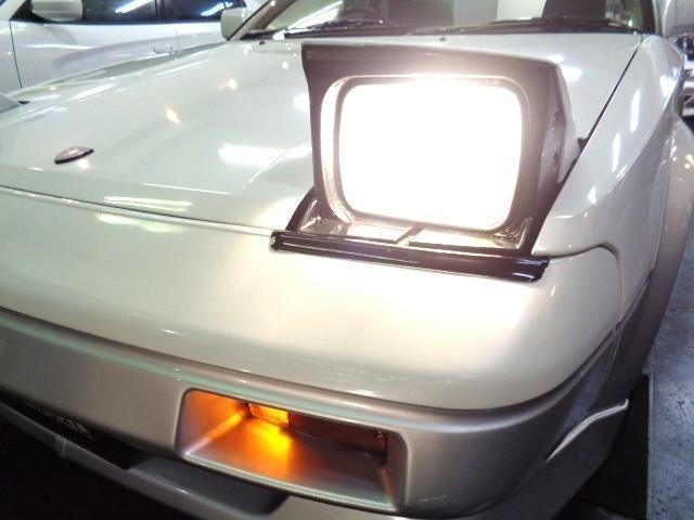 Toyota MR2 1988 7690324-28