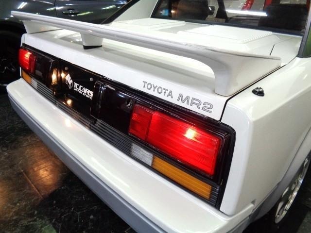 Toyota MR2 1988 7690324-29
