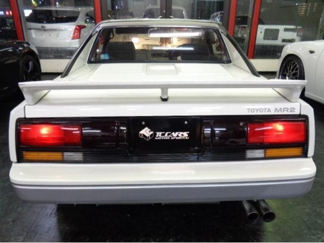 Toyota MR2 1988 7690324-31