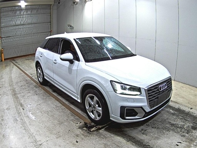 Audi Q2 2017 7690338-0