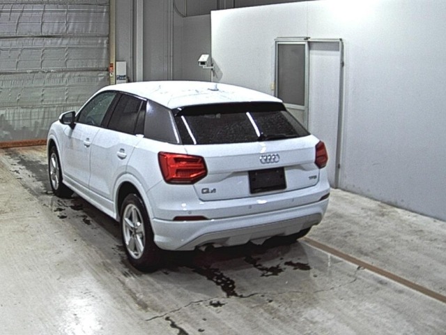 Audi Q2 2017 7690338-1