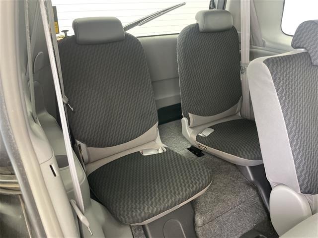 Toyota SIENTA 2009 7695339-1