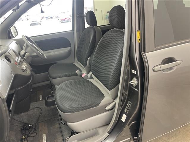 Toyota SIENTA 2009 7695339-3
