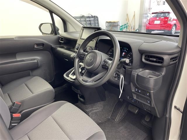 Toyota SIENTA 2023 7695342-1