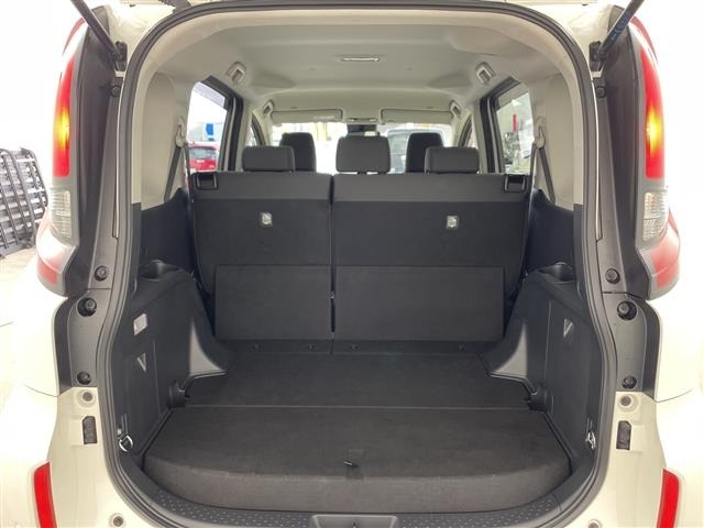Toyota SIENTA 2023 7695342-10
