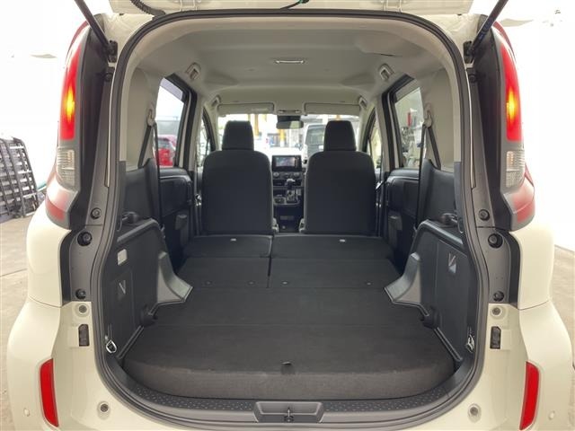Toyota SIENTA 2023 7695342-12