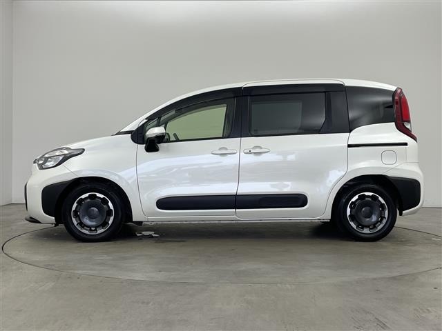 Toyota SIENTA 2023 7695342-19