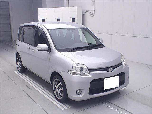 Toyota SIENTA 2013 7695355-0