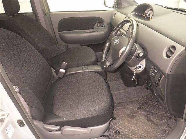 Toyota SIENTA 2013 7695355-5
