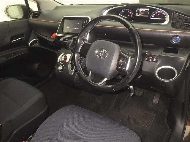 Toyota SIENTA 2015 7695361-3