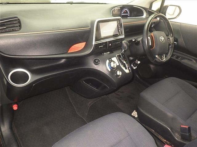 Toyota SIENTA 2015 7695361-4
