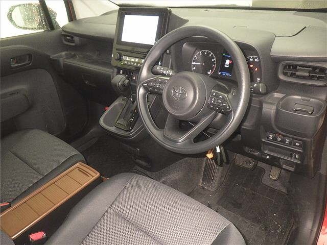 Toyota SIENTA 2023 7695362-3