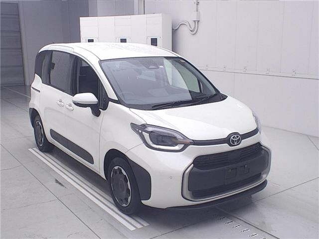 Toyota SIENTA 2023 7695363-0