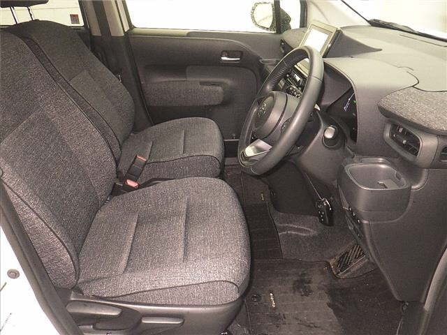 Toyota SIENTA 2023 7695363-5