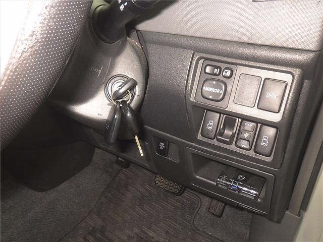 Toyota SIENTA 2014 7695365-8