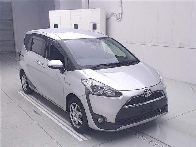 Toyota SIENTA 2015 7695366-0