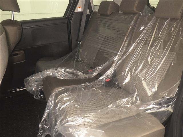 Toyota SIENTA 2022 7695371-7