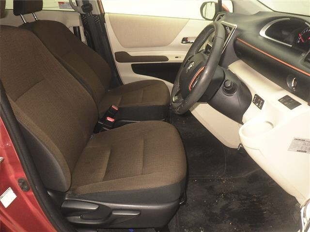 Toyota SIENTA 2016 7695372-5