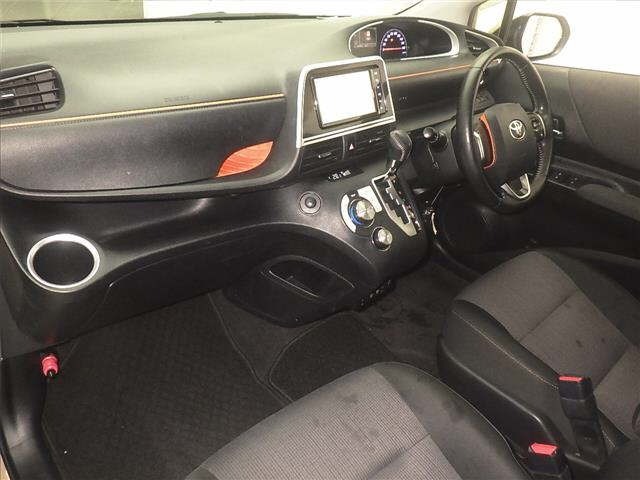 Toyota SIENTA 2019 7695373-4